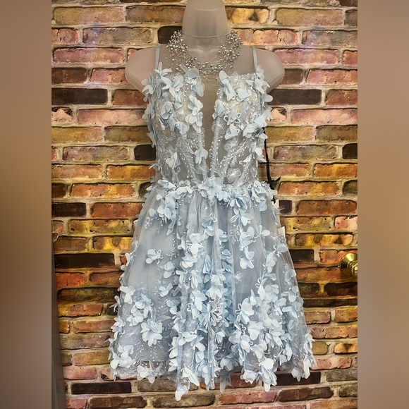 Alyce Paris Dresses & Skirts - Prom/Homecoming Dress